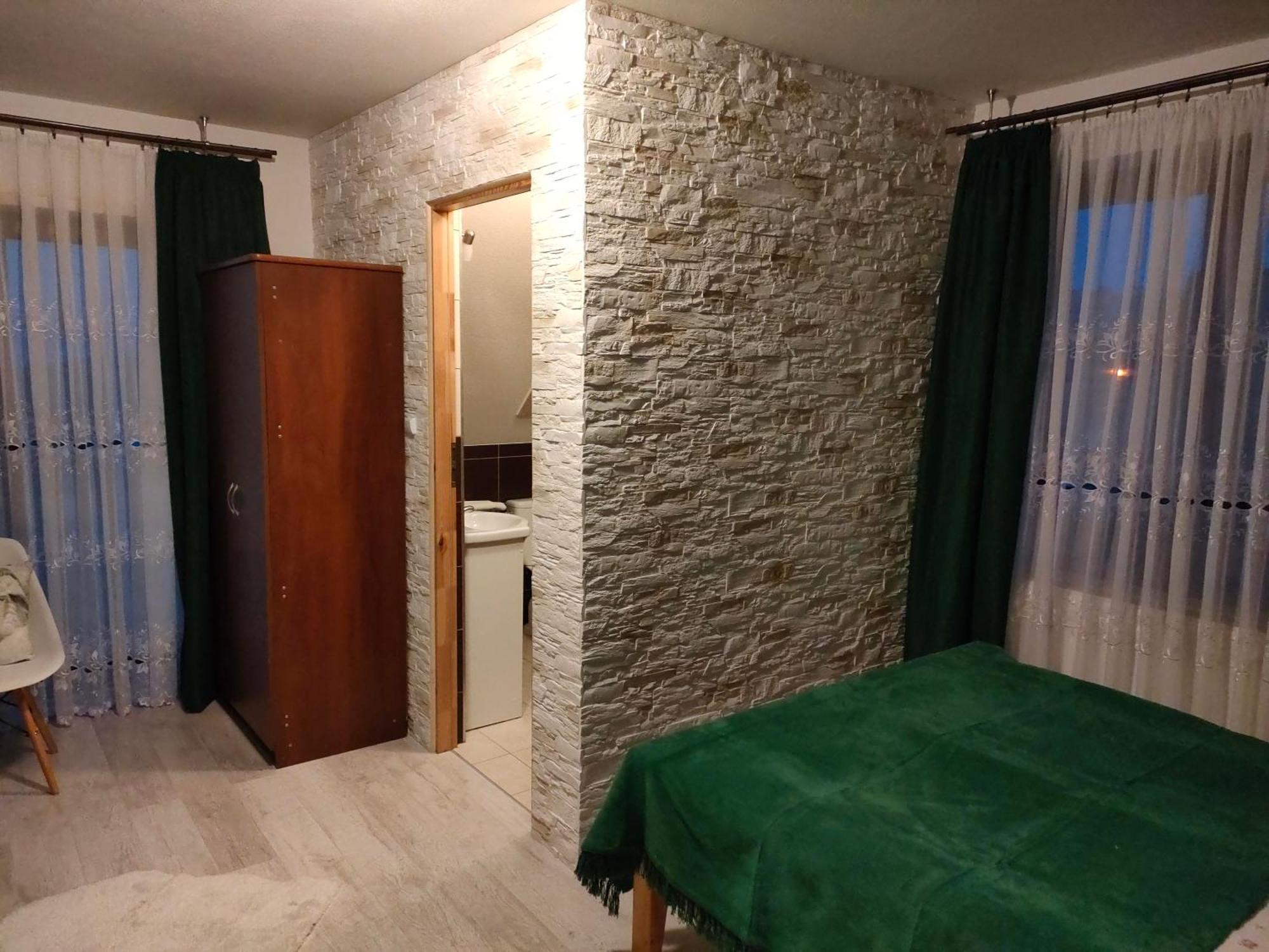 Pokoje U Mrugaly Czerwienne Szoba fotó